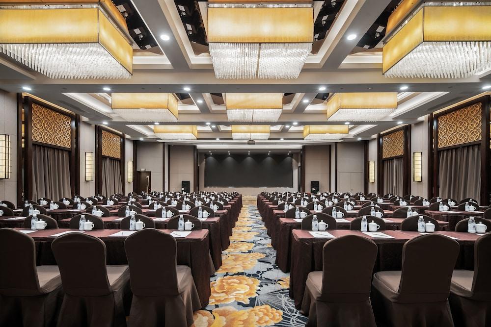 Minshan Lhasa Grand Hotel Chengdu Luaran gambar